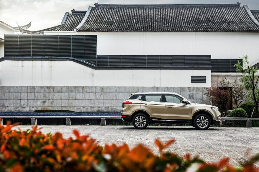  Geely Atlas (NL-3) 2017 года  (фото 12 из 13)